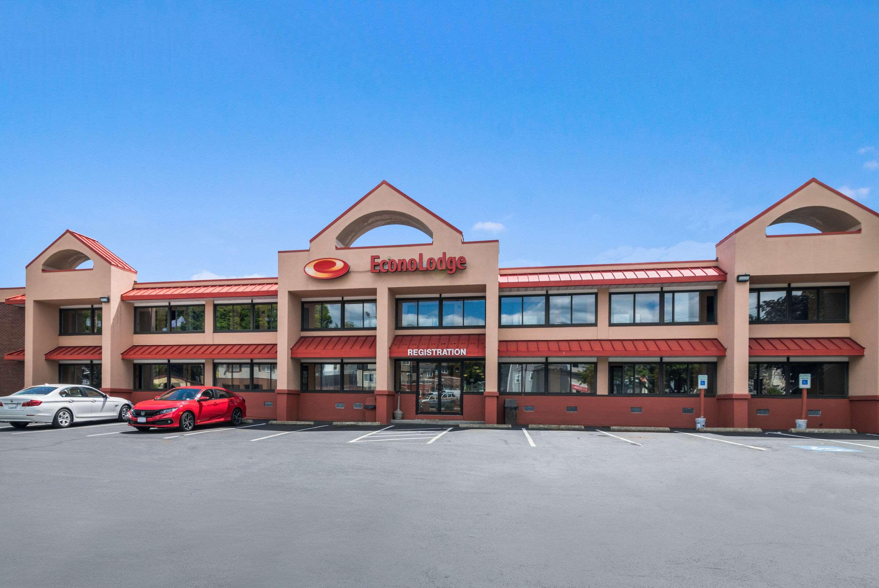 Econo Lodge Boston-Malden Buitenkant foto